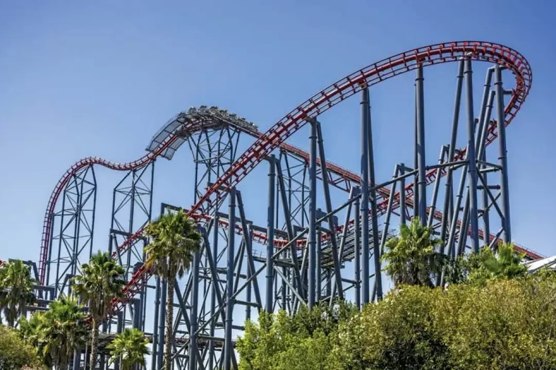 Roller Coaster'ların Gölgesindeki Tehlike: Adrenalin ve Riskin Dengesi